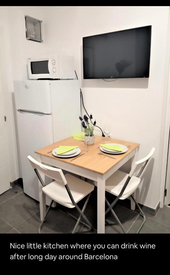 Petit Apartment Santa Coloma de Gramenet Exterior photo